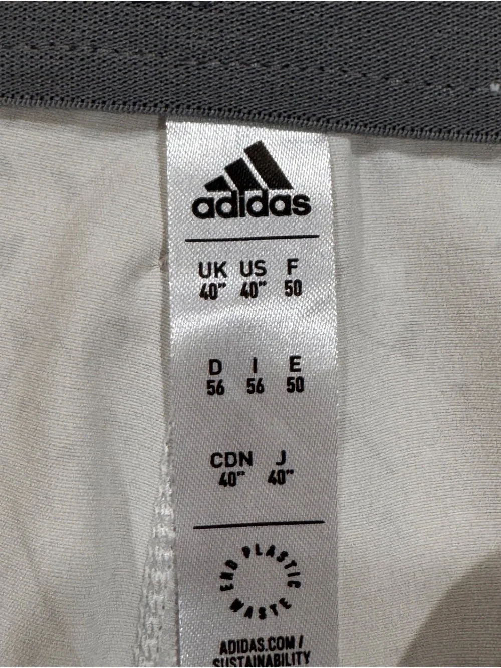 adidas Ultimate365 Golf Shorts Tan Beige Novelty Pin Flag Umbrella Print Men 40